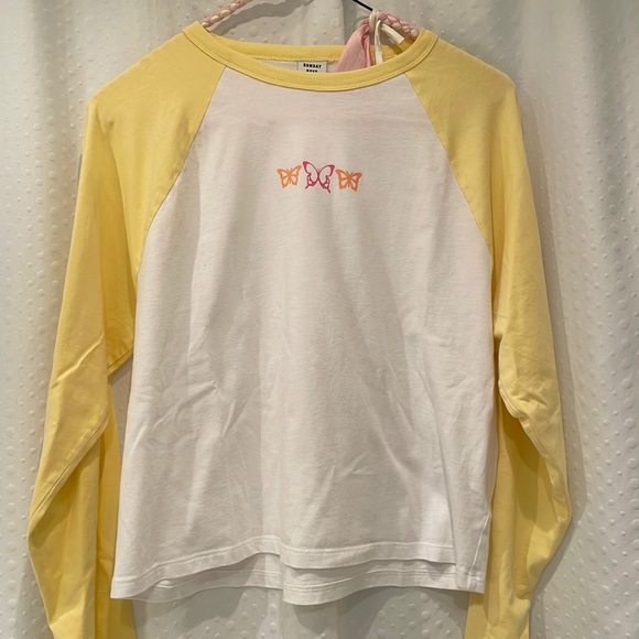 Aritzia Sundays Best baseball tee - Picture 1 of 2